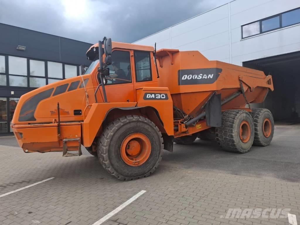 Doosan DA 30 Liigendraamiga pinnaseveokid