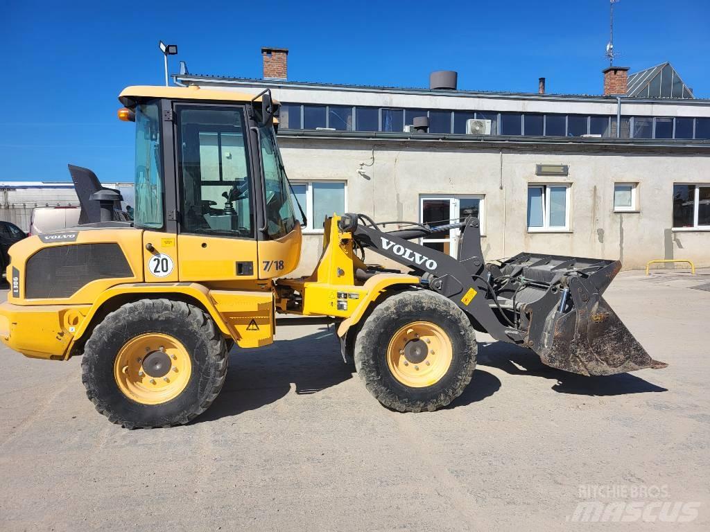Volvo L 30 G Rataslaadurid