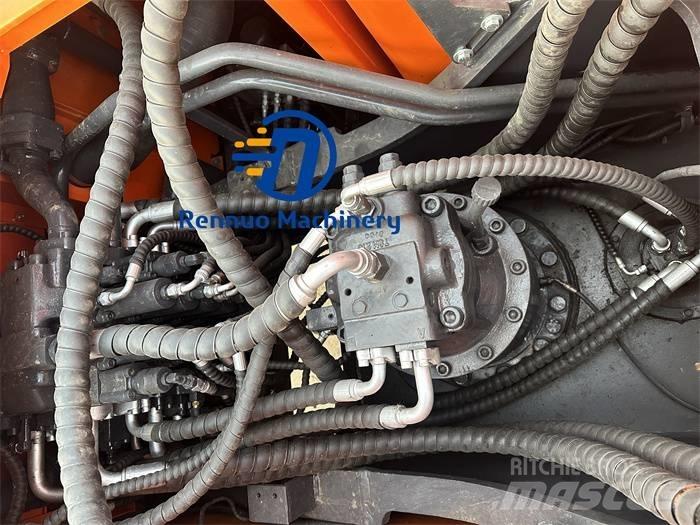 Doosan DX 300LC-9C Roomikekskavaatorid