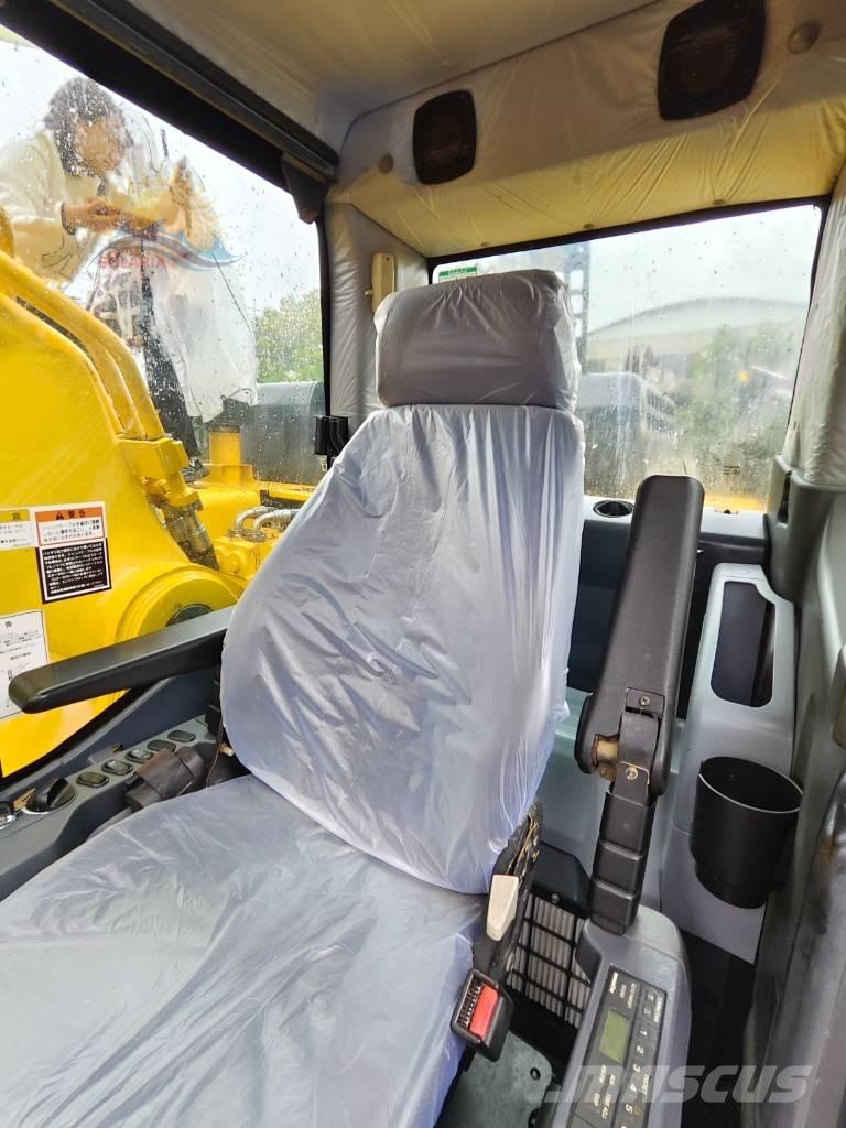 Komatsu PC 400-8 R Roomikekskavaatorid