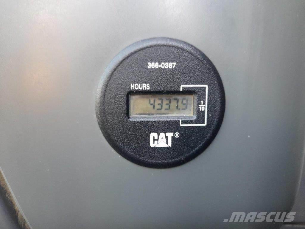 CAT 311 F BLADE Roomikekskavaatorid
