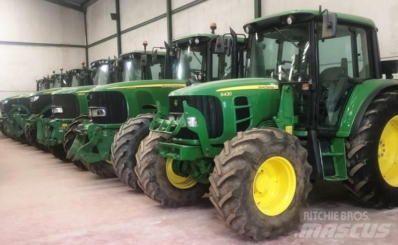 John Deere 6115 R Traktorid