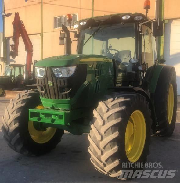 John Deere 6115 R Traktorid