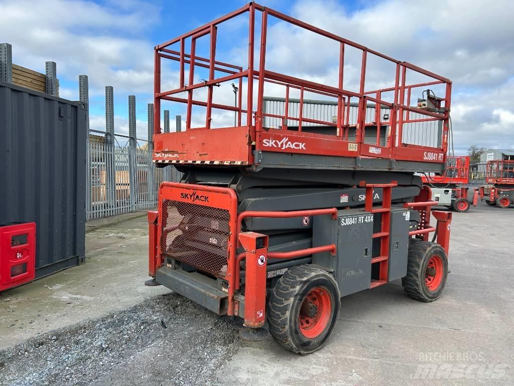 SkyJack SJ 8841 RT Käärtõstukid