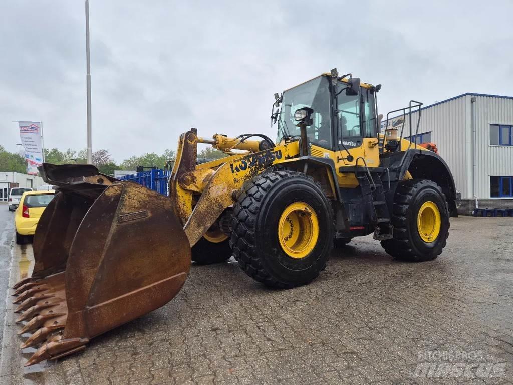 Komatsu WA 380 - 7 Rataslaadurid