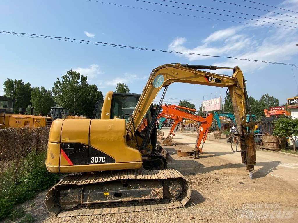 CAT 307C Roomikekskavaatorid
