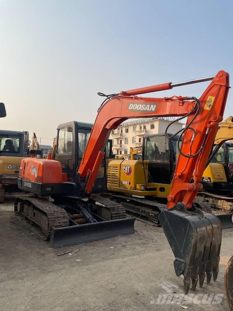 Doosan DH 55 Miniekskavaatorid < 7 t