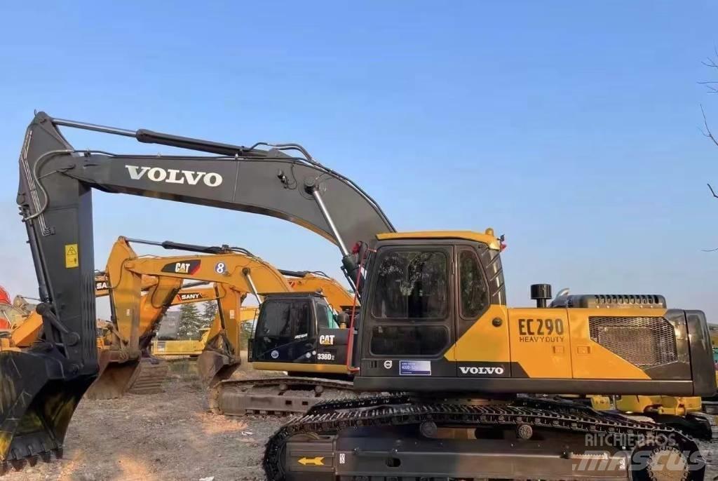 Volvo 290 Roomikekskavaatorid