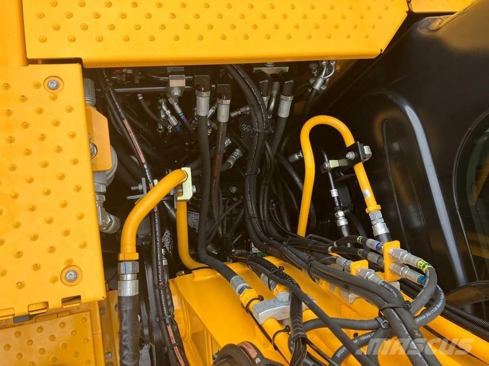 JCB JS145W Ratasekskavaatorid