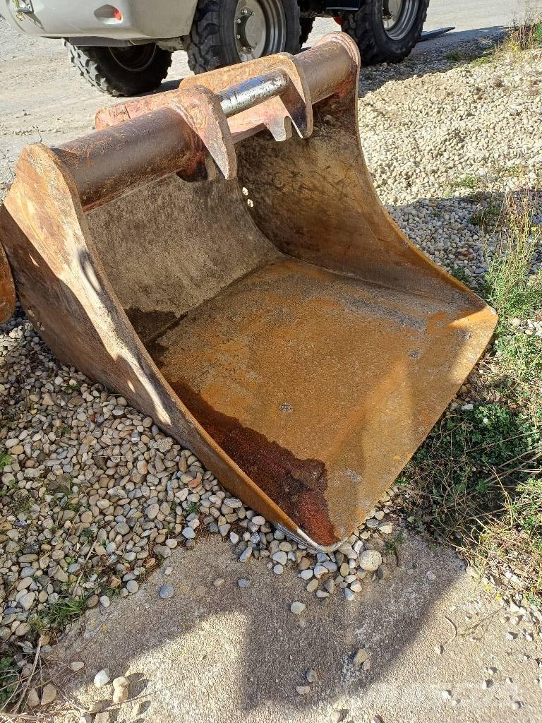 Takeuchi TB 1140 Roomikekskavaatorid