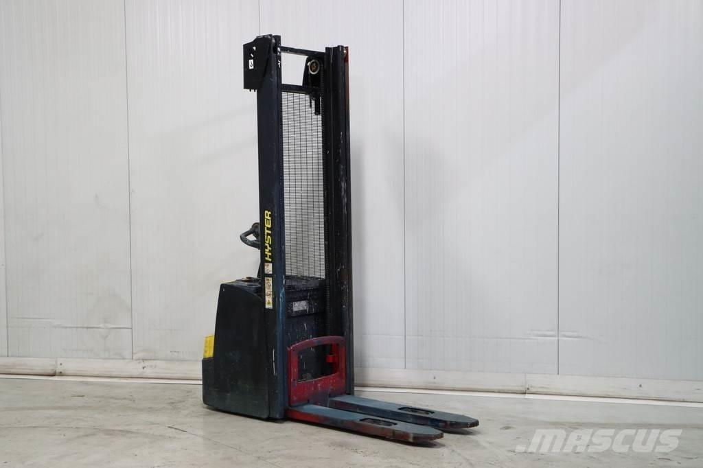 Hyster S1.6 Järelkäidavad virnastajad