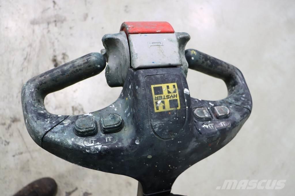 Hyster S1.6 Järelkäidavad virnastajad