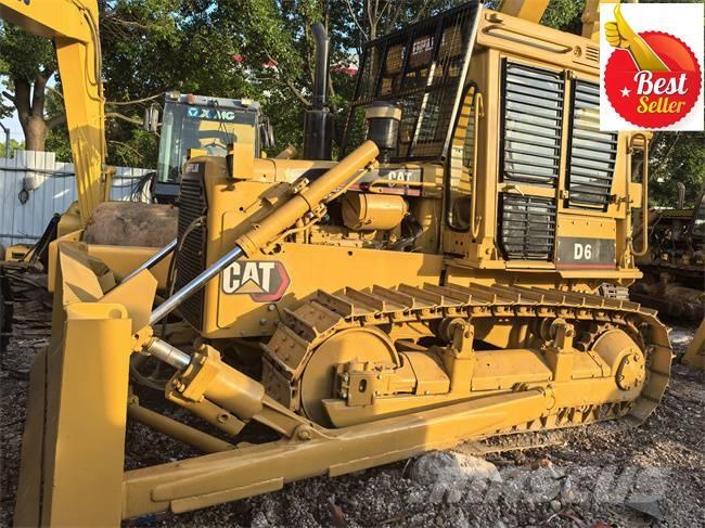 CAT D 6 D Buldooserid