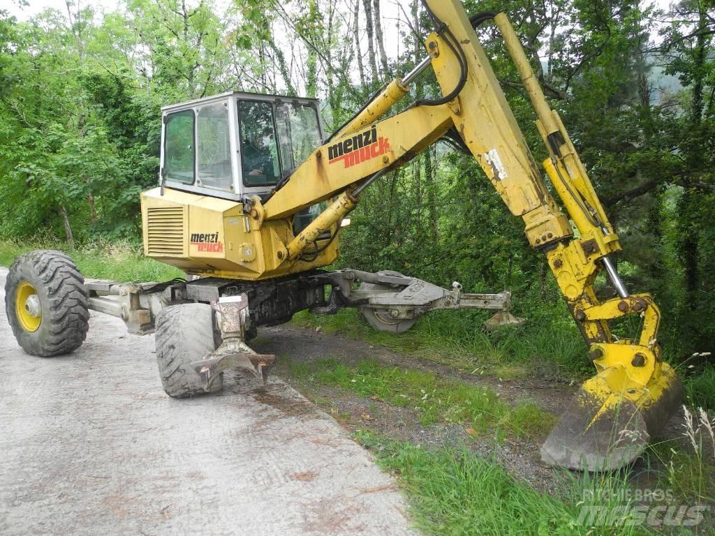 Menzi Muck A 70 Muu