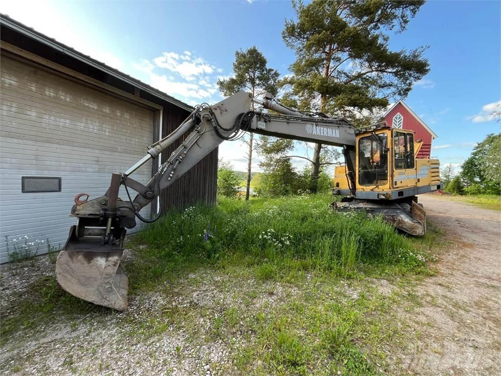 Åkerman EW200 4X4 Ratasekskavaatorid