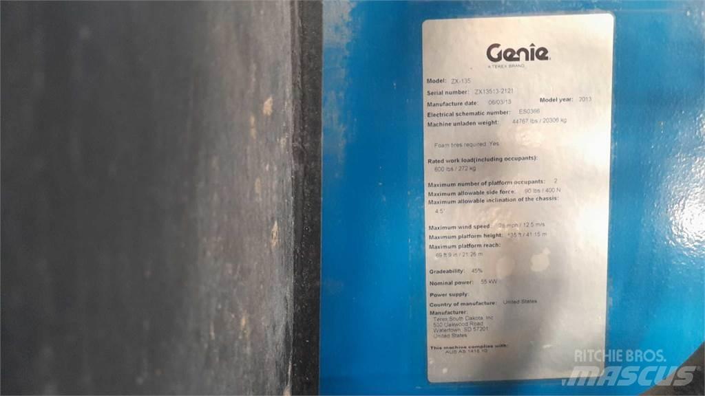 Genie Z135/70 Iseliikuvad poomtõstukid