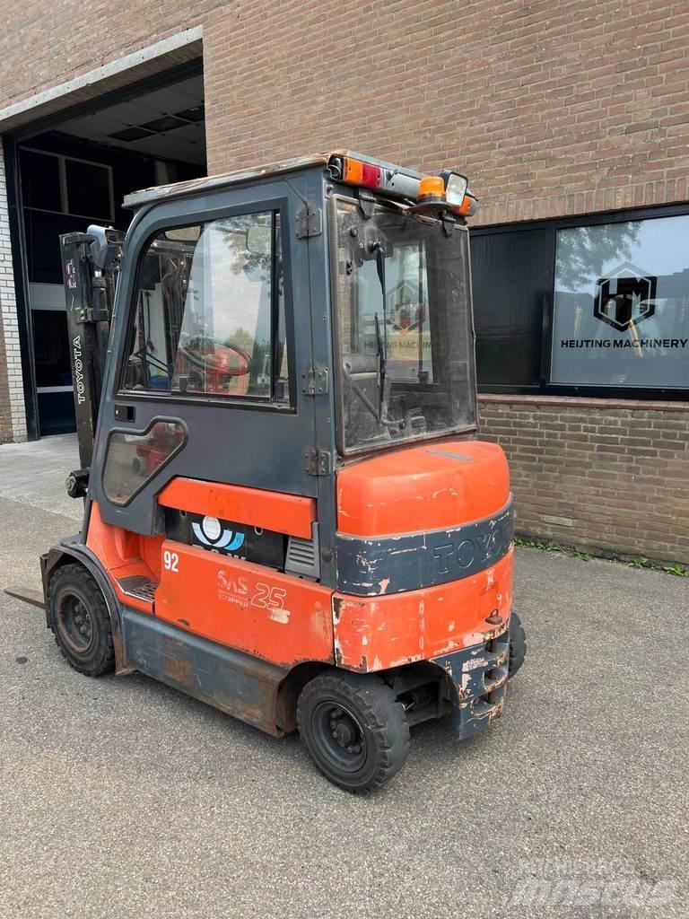 Toyota 7FBMF25 Elektritõstukid