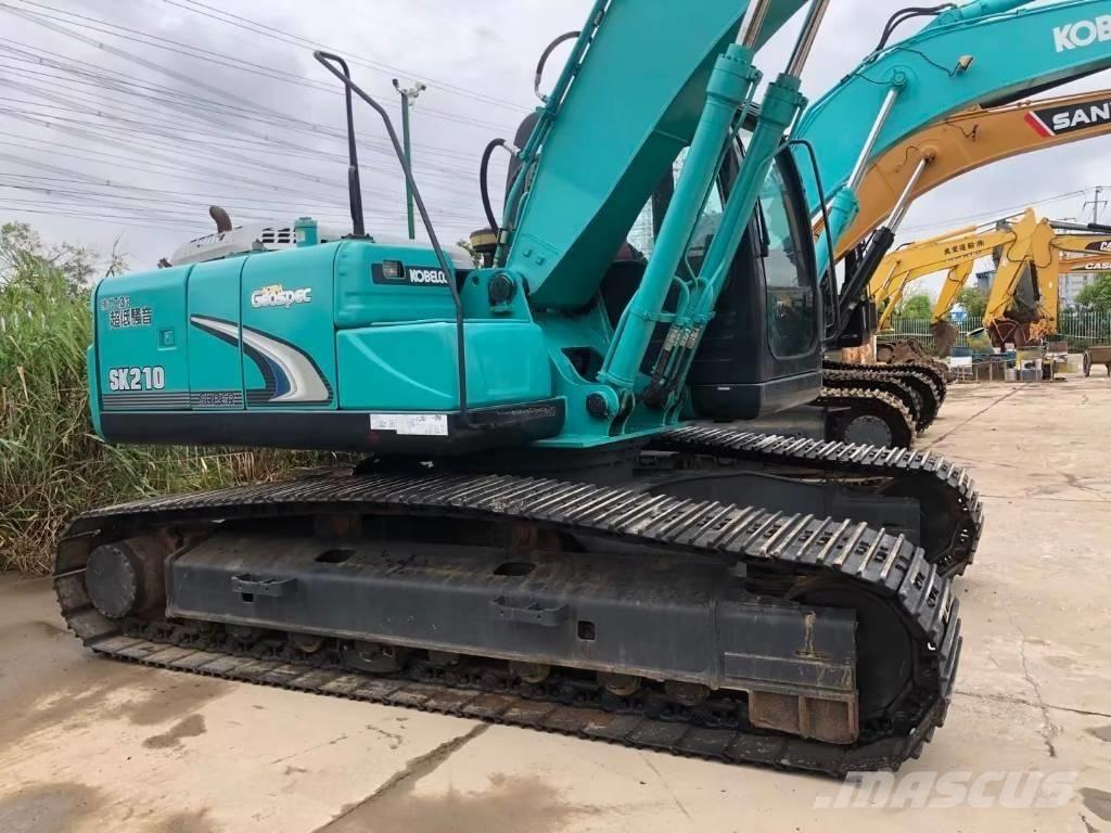 Kobelco SK 210 Roomikekskavaatorid