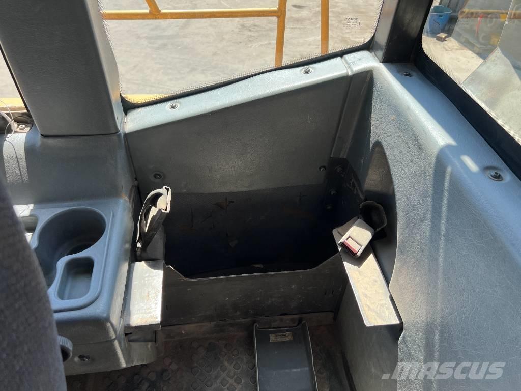 Volvo A40D Liigendraamiga pinnaseveokid