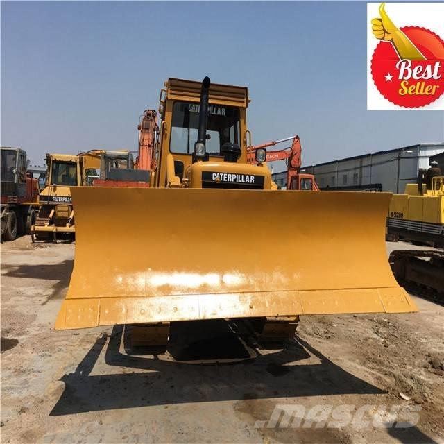 CAT D 6 D Buldooserid