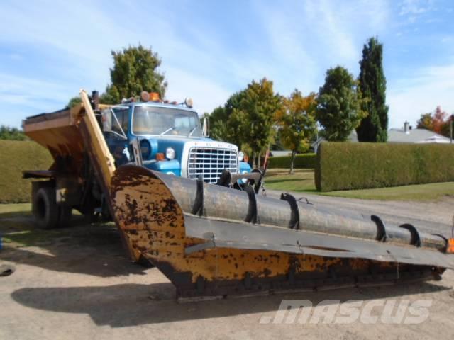 Ford LTL 9000 Lumesahad