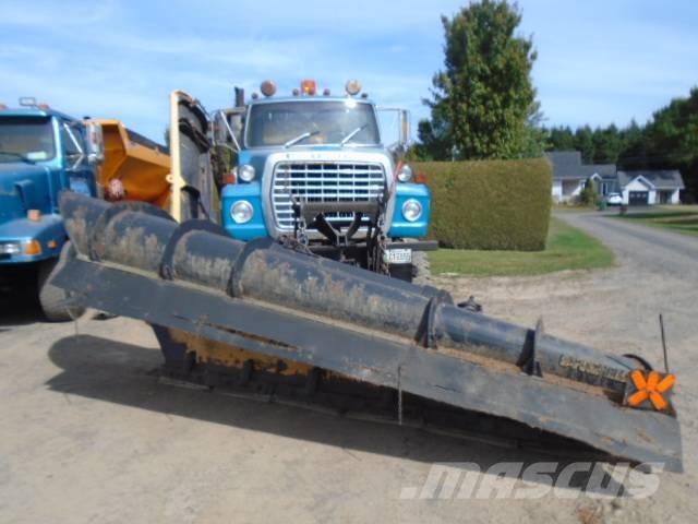 Ford LTL 9000 Lumesahad