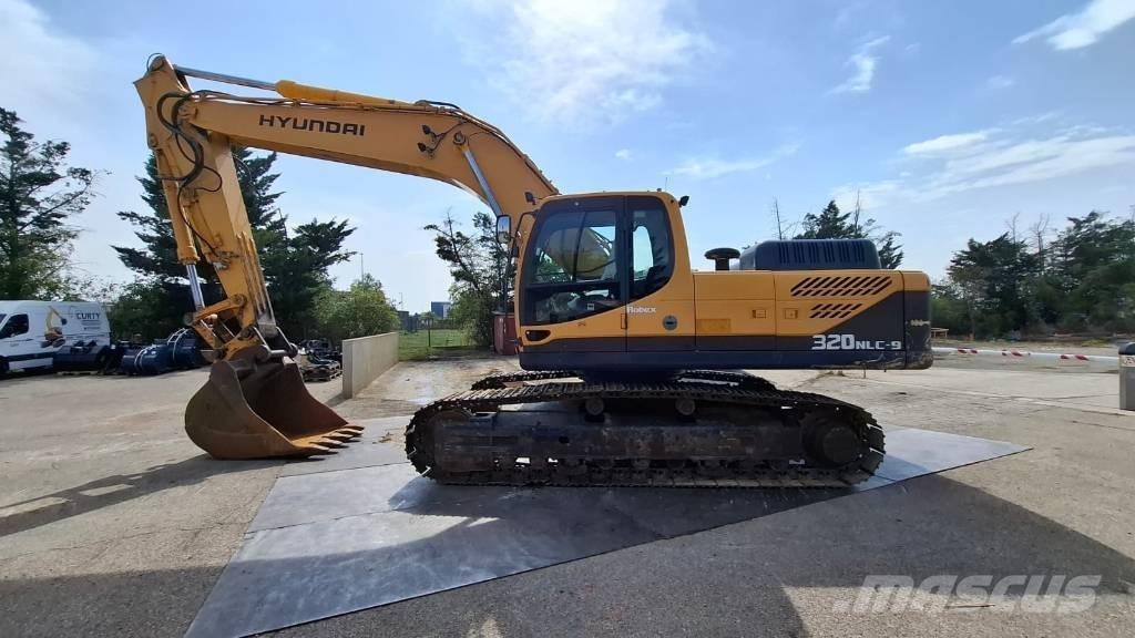Hyundai R320NLC-9 Roomikekskavaatorid