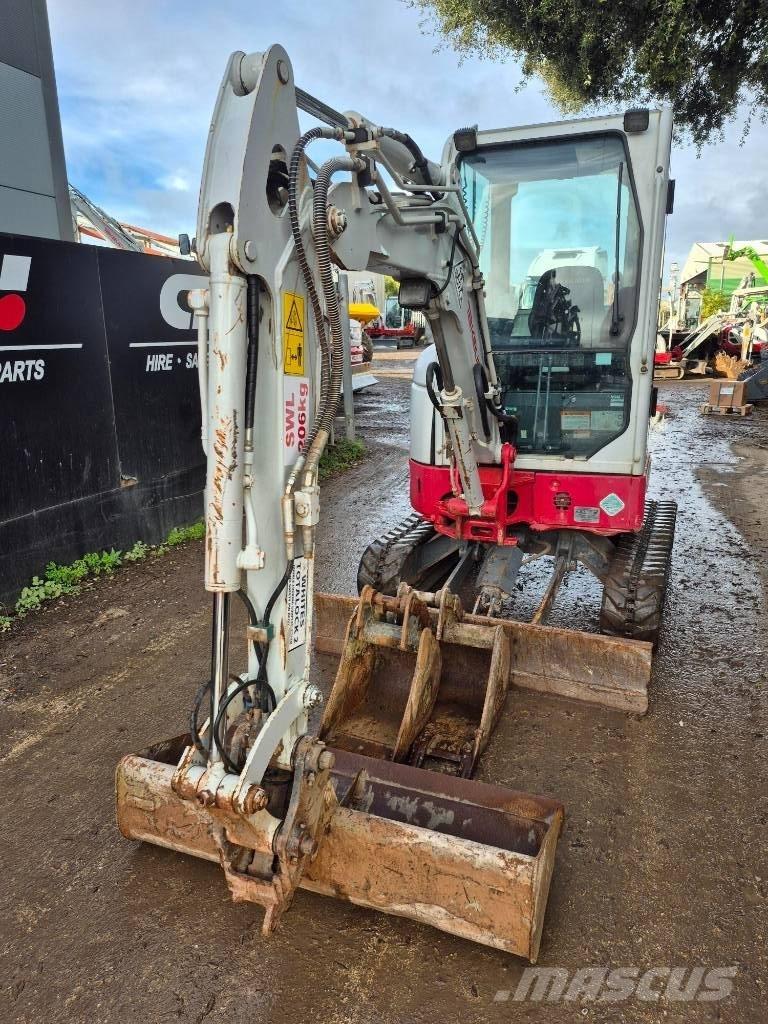 Takeuchi TB 325 R Miniekskavaatorid < 7 t