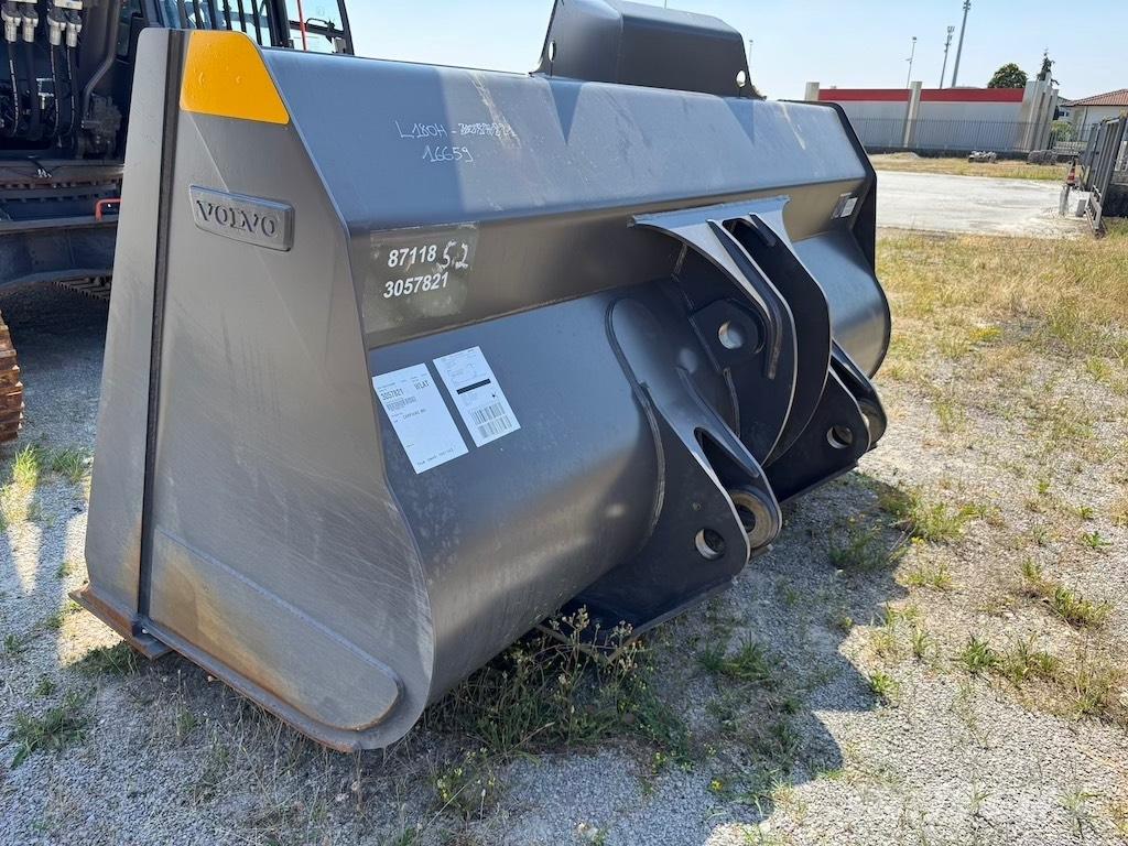 Volvo L 180 H Rataslaadurid