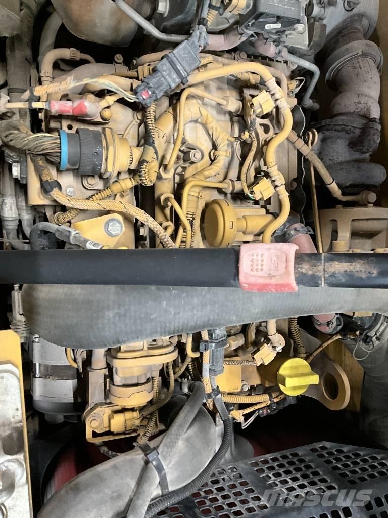 CAT 313 GC Roomikekskavaatorid