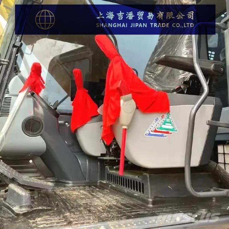 Komatsu PC 220 Roomikekskavaatorid