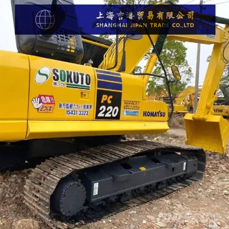 Komatsu PC 220 Roomikekskavaatorid