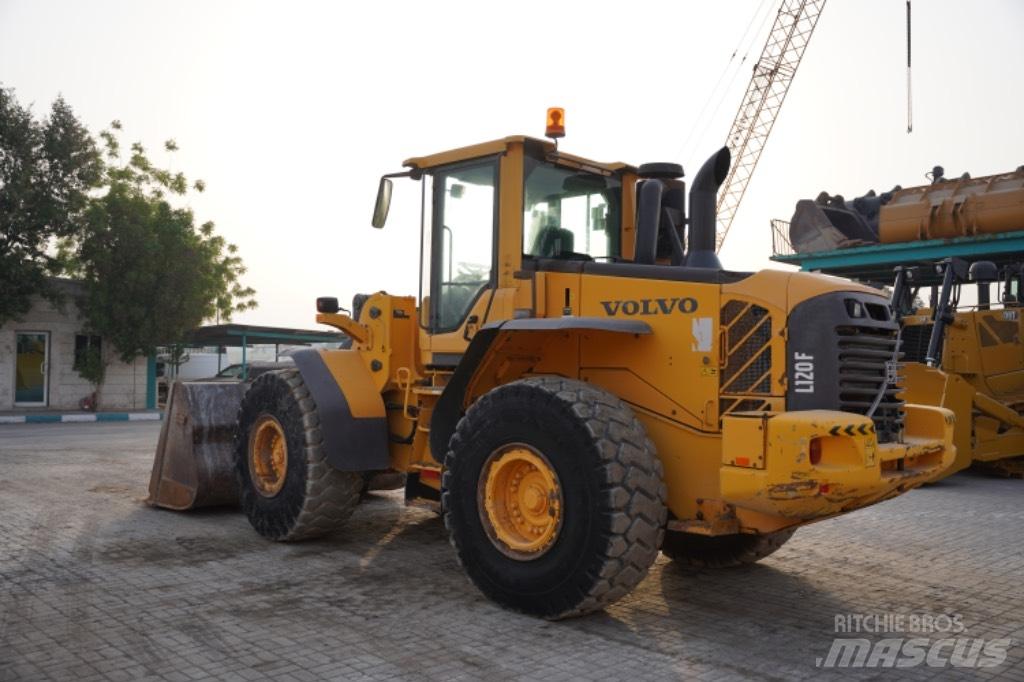 Volvo L 120 F Rataslaadurid