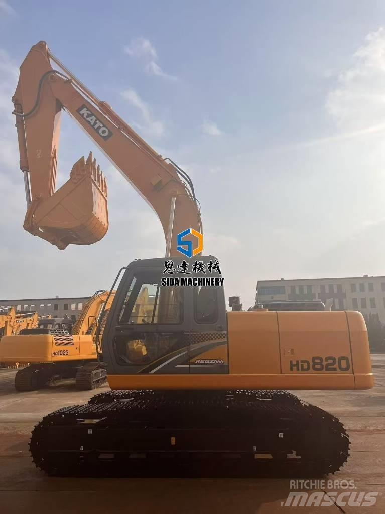 Kato HD 820 V Väikeekskavaatorid 7t-12t