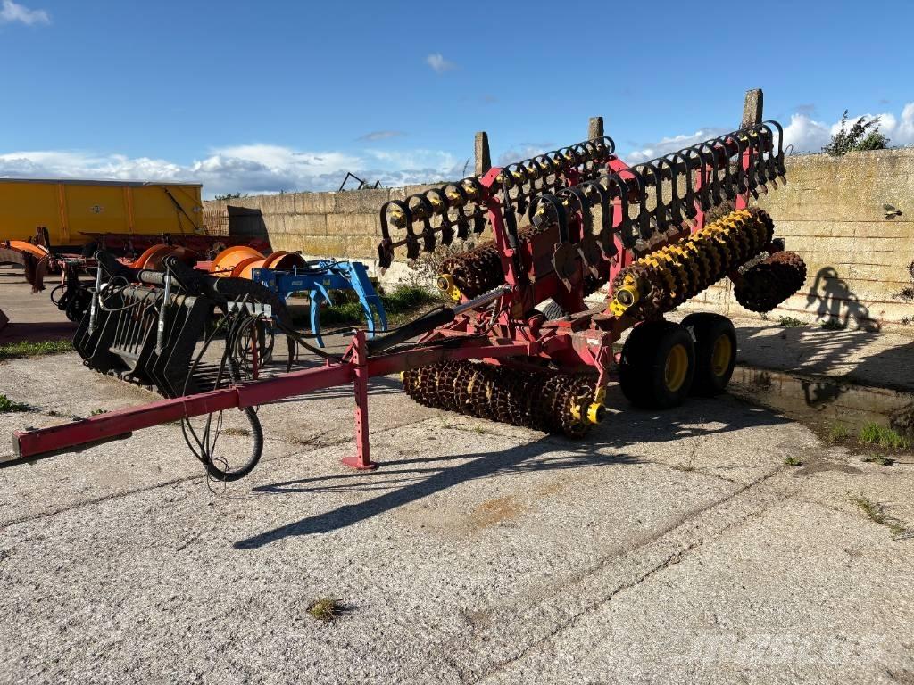 Väderstad Rexius8.2 Rullmasinad