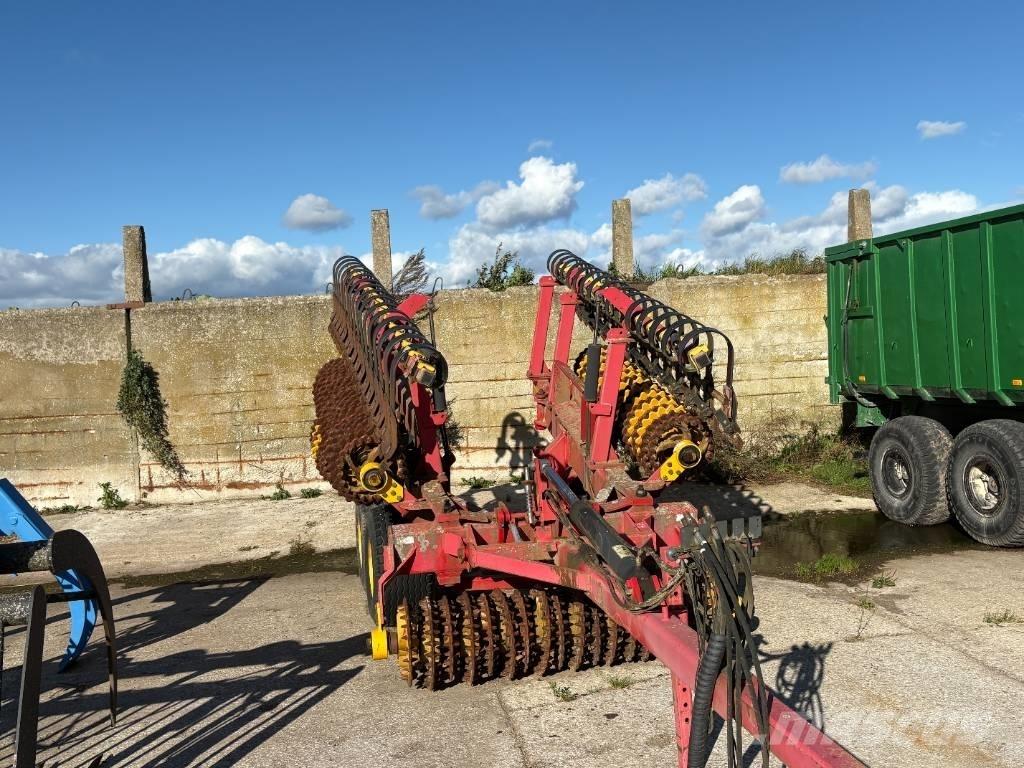 Väderstad Rexius8.2 Rullmasinad