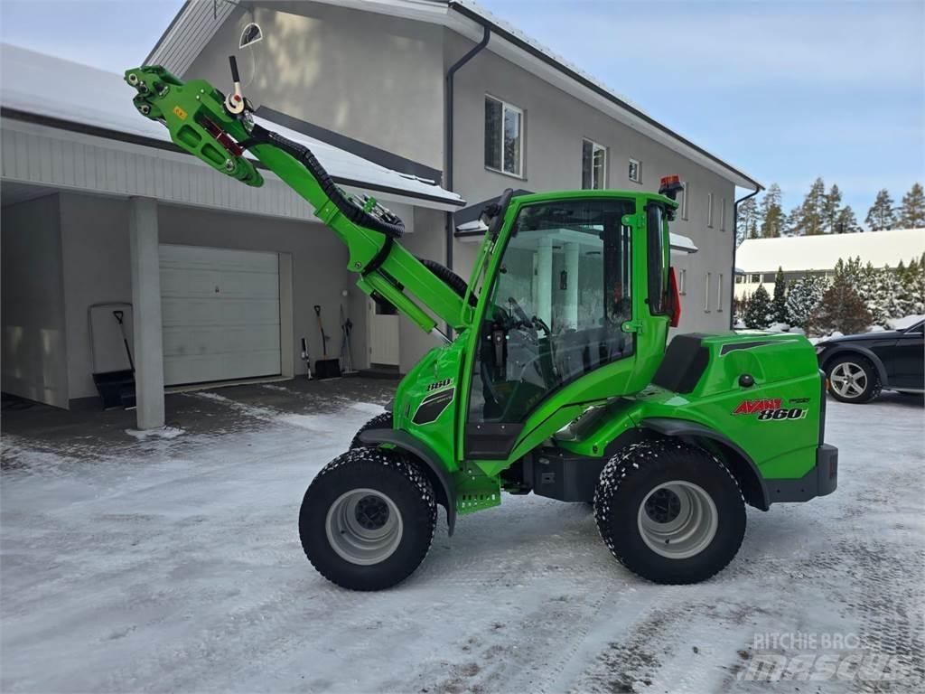 Avant 860i Väikelaadurid