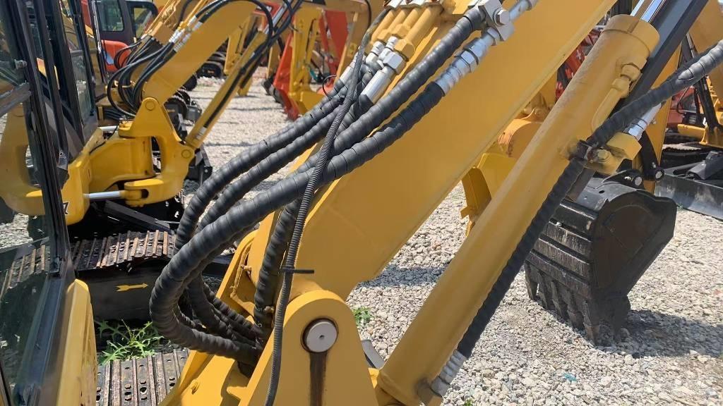 Komatsu PC 55 MR Roomikekskavaatorid