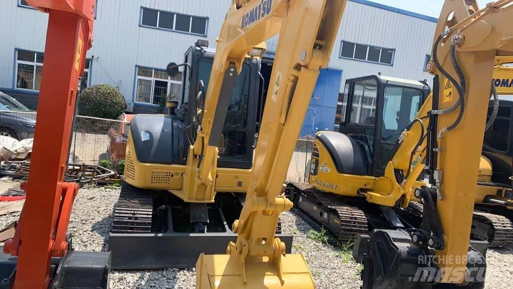 Komatsu PC 55 MR Roomikekskavaatorid