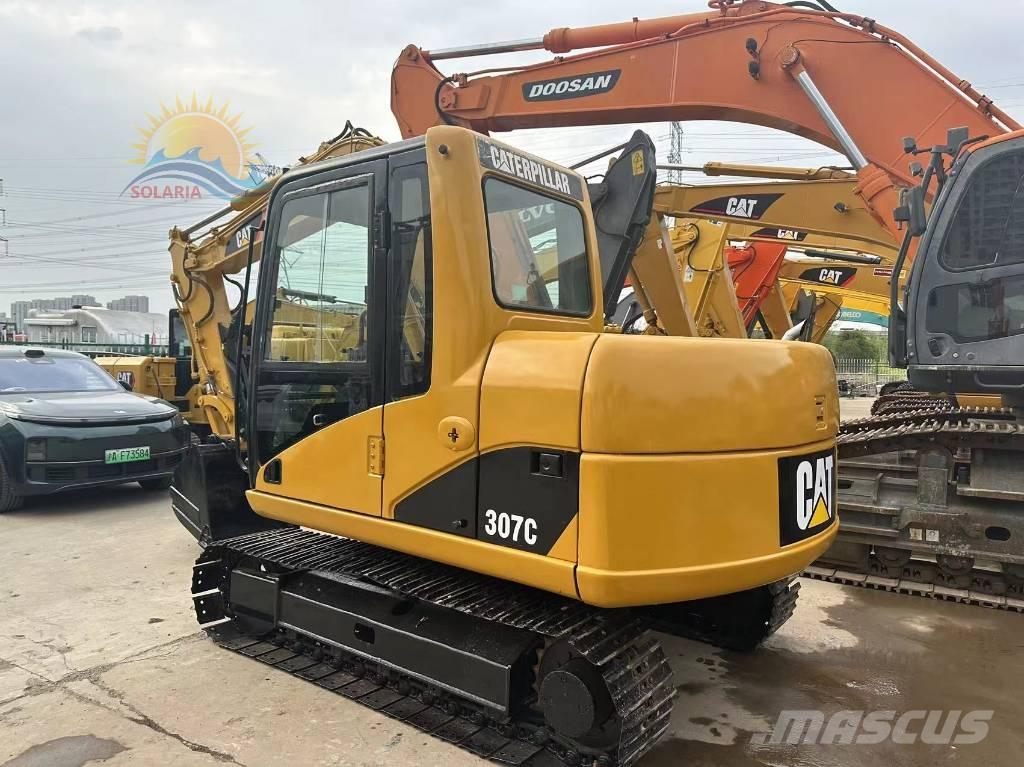 CAT 307 C Roomikekskavaatorid