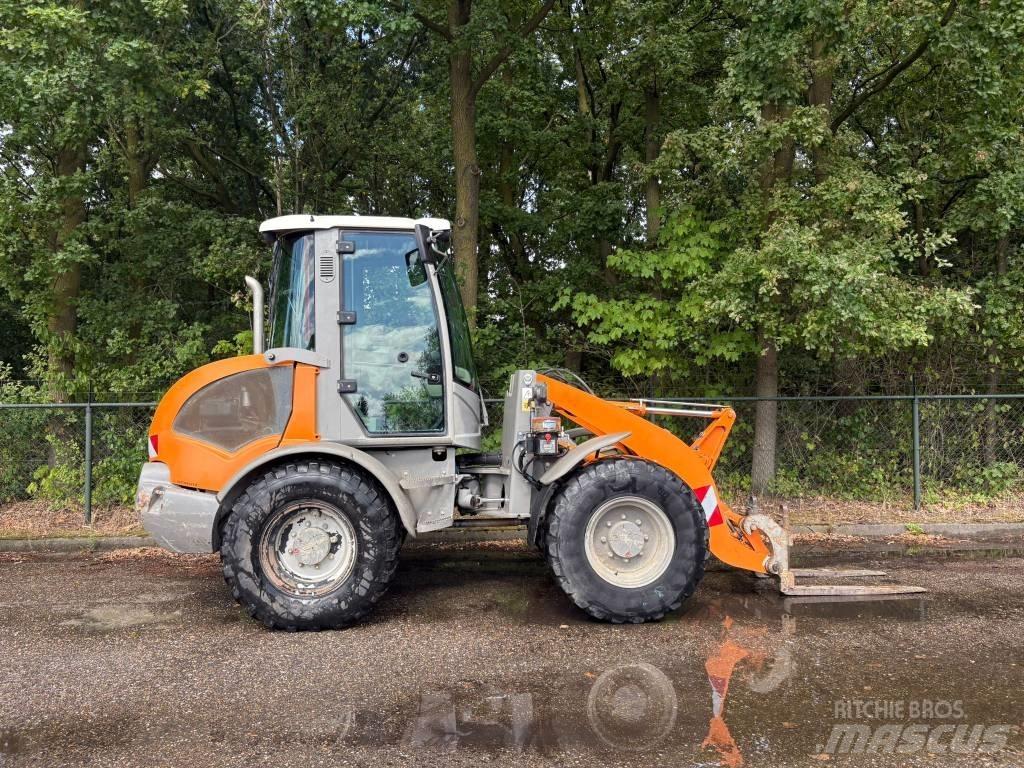 Atlas AR 65 Rataslaadurid