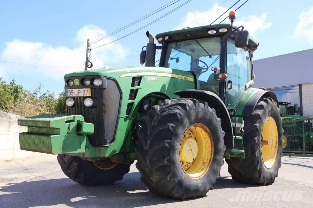 John Deere 8295 R Traktorid