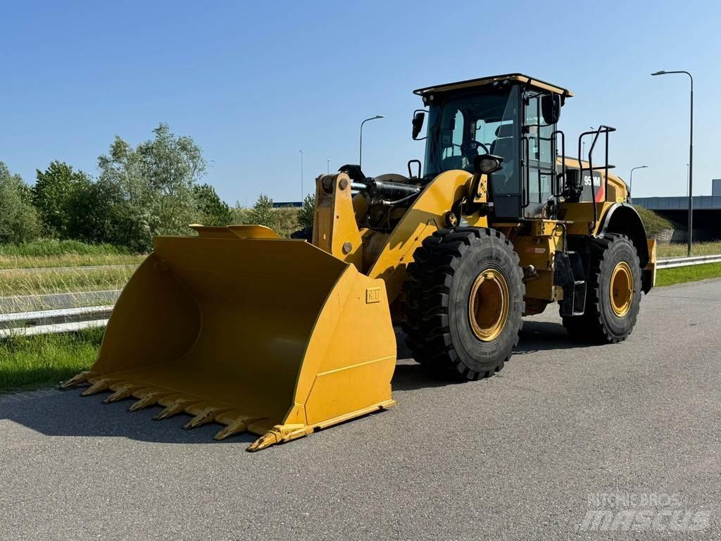 CAT 950M Rataslaadurid
