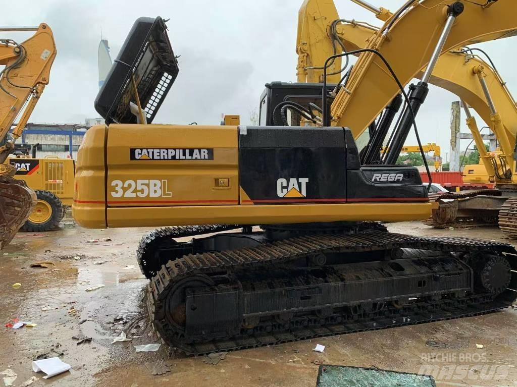CAT 325 B L Roomikekskavaatorid