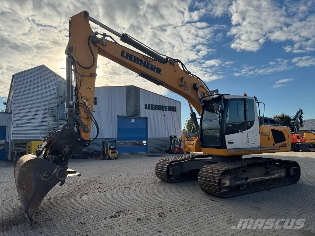 Liebherr R 922 Roomikekskavaatorid