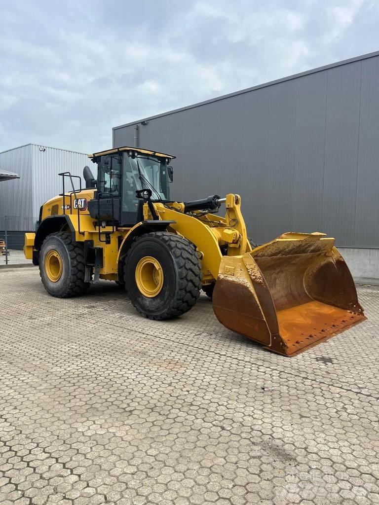 CAT 966 XE Rataslaadurid