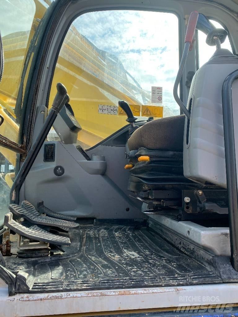 New Holland E 305 Roomikekskavaatorid