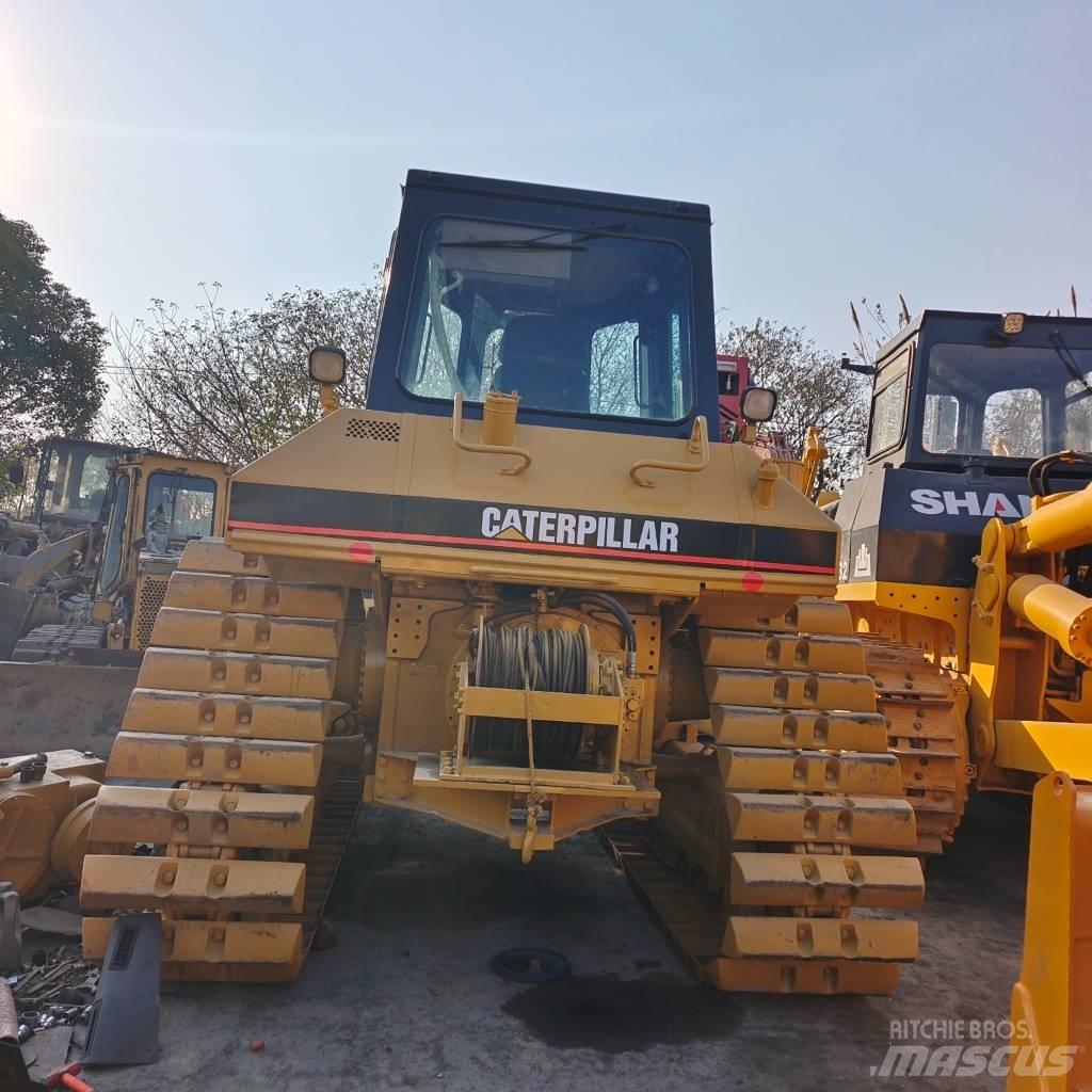 CAT D 7 R Buldooserid