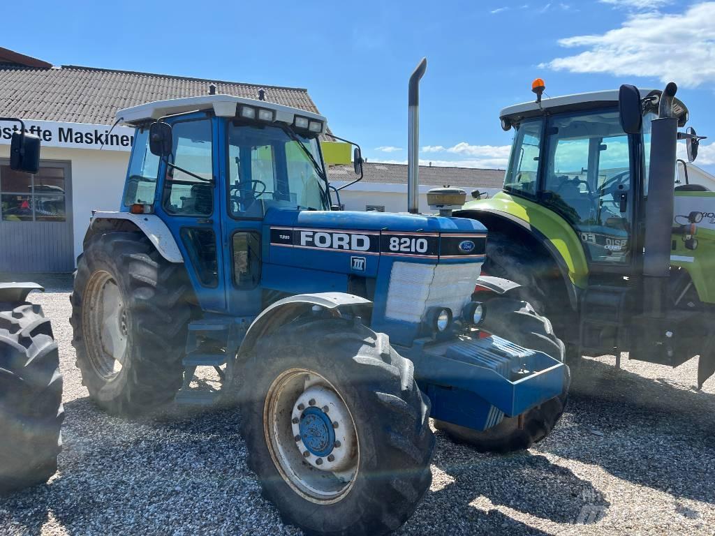 Ford 8210 Force III Traktorid