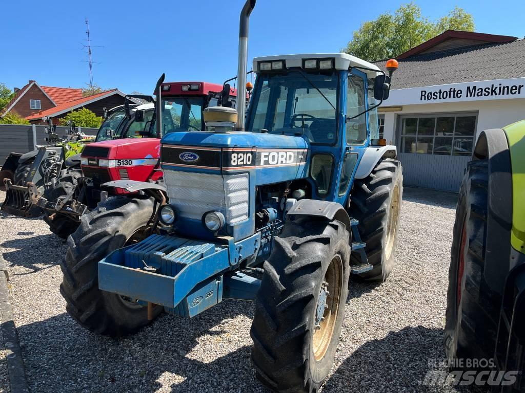 Ford 8210 Force III Traktorid